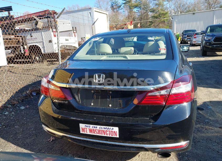 Photo 17 of 2016 Honda Accord EX-L (VIN 1HGCR2F81GA049161)