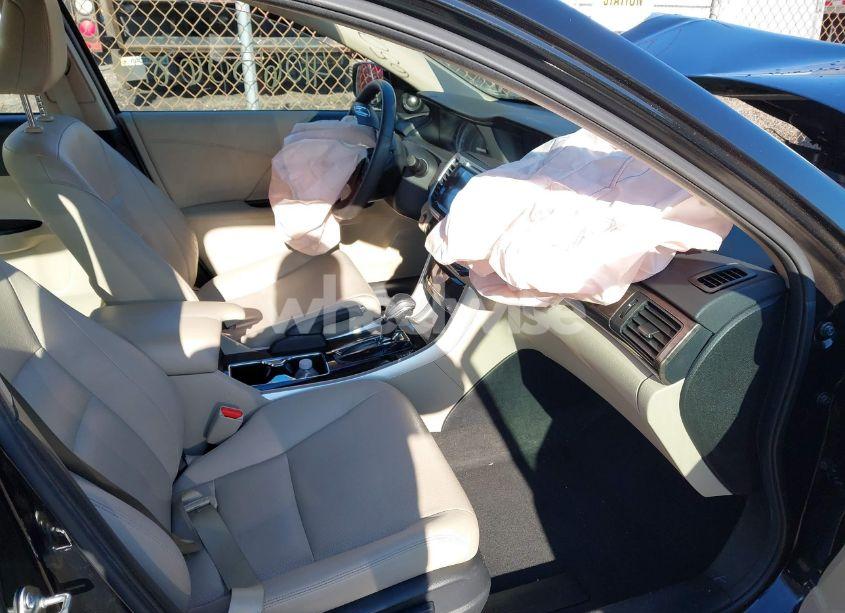 Photo 5 of 2016 Honda Accord EX-L (VIN 1HGCR2F81GA049161)