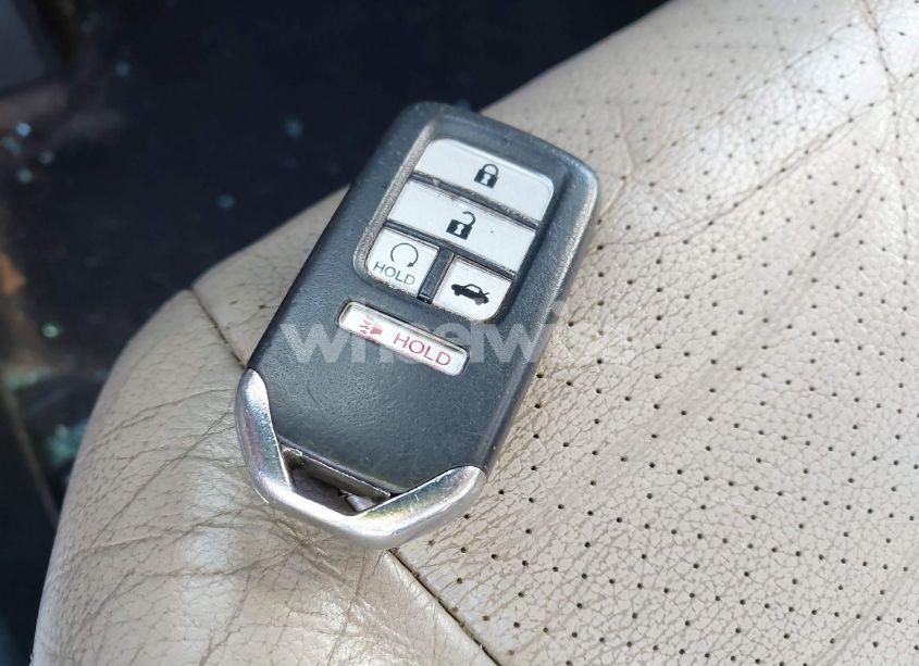 Photo 11 of 2016 Honda Accord EX-L (VIN 1HGCR2F81GA089787)