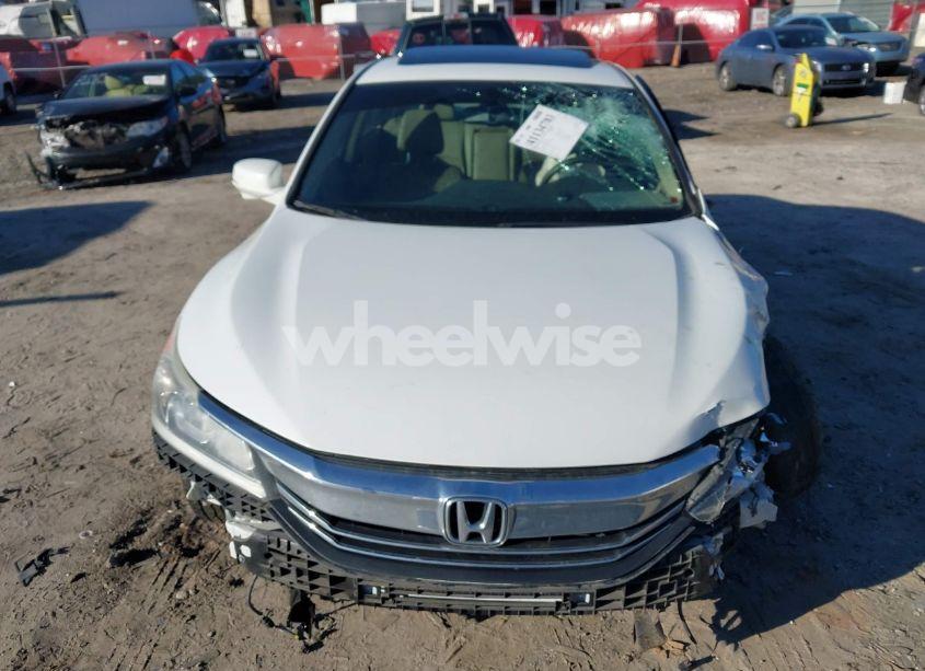 Photo 12 of 2016 Honda Accord EX-L (VIN 1HGCR2F81GA089787)