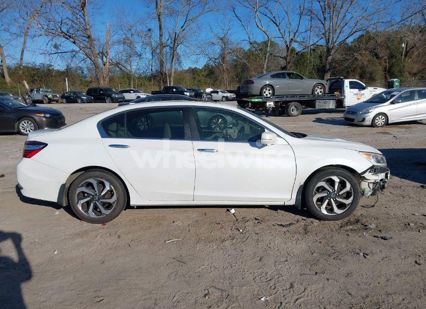 Photo 14 of 2016 Honda Accord EX-L (VIN 1HGCR2F81GA089787)
