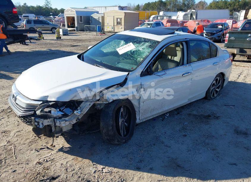 Photo 2 of 2016 Honda Accord EX-L (VIN 1HGCR2F81GA089787)