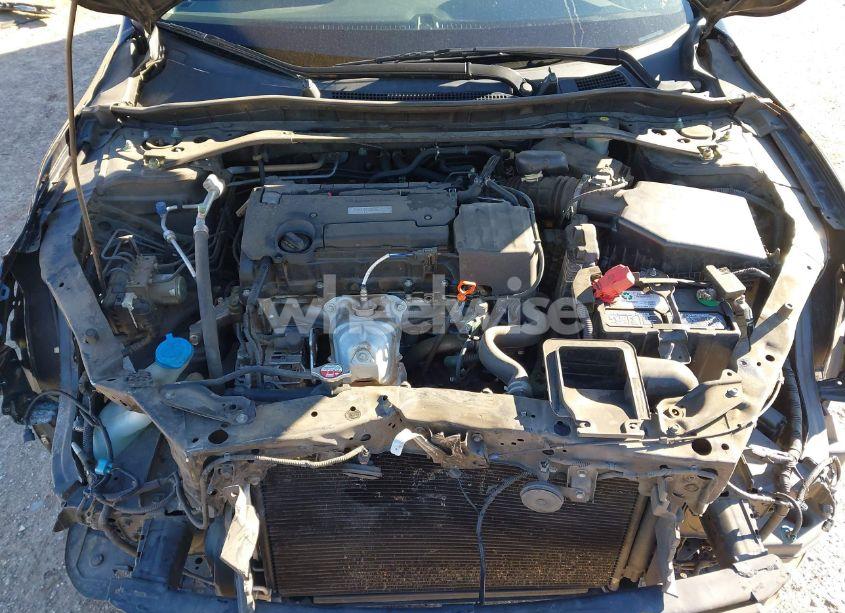 Photo 10 of 2016 Honda Accord EX-L (VIN 1HGCR2F81GA115255)
