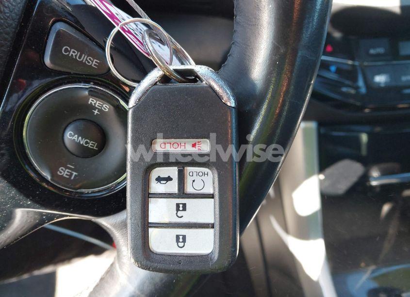 Photo 11 of 2016 Honda Accord EX-L (VIN 1HGCR2F81GA115255)