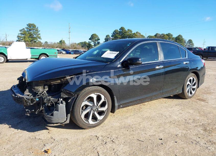 Photo 2 of 2016 Honda Accord EX-L (VIN 1HGCR2F81GA115255)