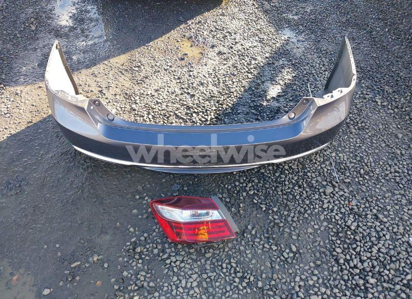 Photo 12 of 2016 Honda Accord EX-L (VIN 1HGCR2F81GA124635)