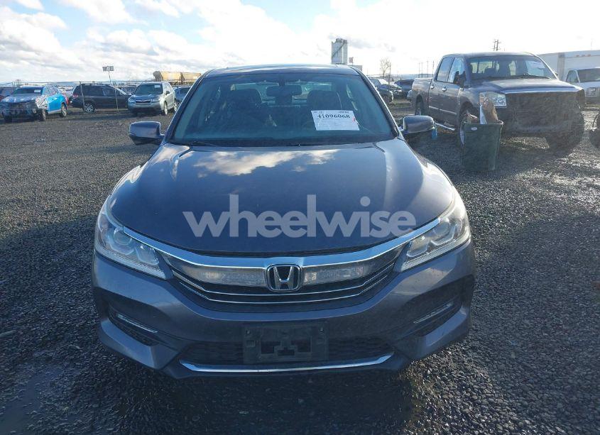 Photo 13 of 2016 Honda Accord EX-L (VIN 1HGCR2F81GA124635)