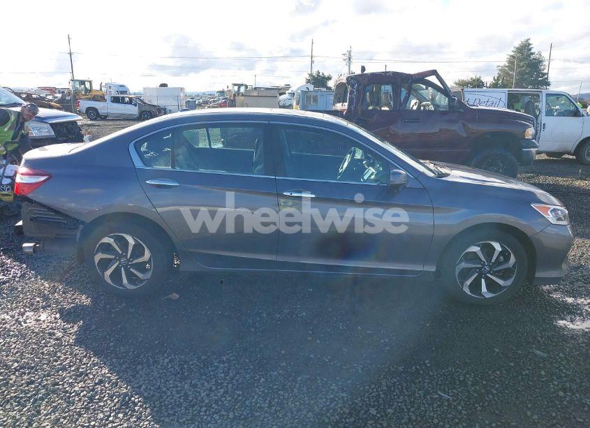 Photo 14 of 2016 Honda Accord EX-L (VIN 1HGCR2F81GA124635)