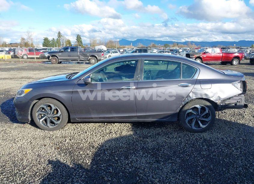 Photo 15 of 2016 Honda Accord EX-L (VIN 1HGCR2F81GA124635)
