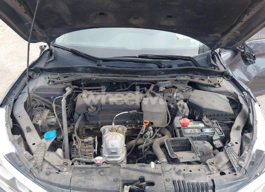 Photo 10 of 2017 Honda Accord EX-L (VIN 1HGCR2F81HA060226)