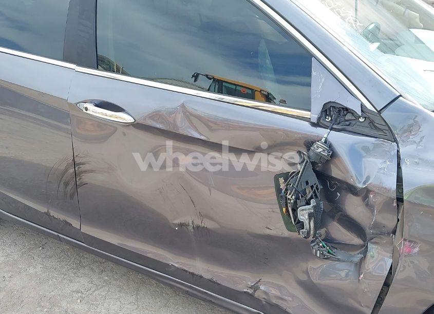 Photo 6 of 2017 Honda Accord EX-L (VIN 1HGCR2F81HA060226)