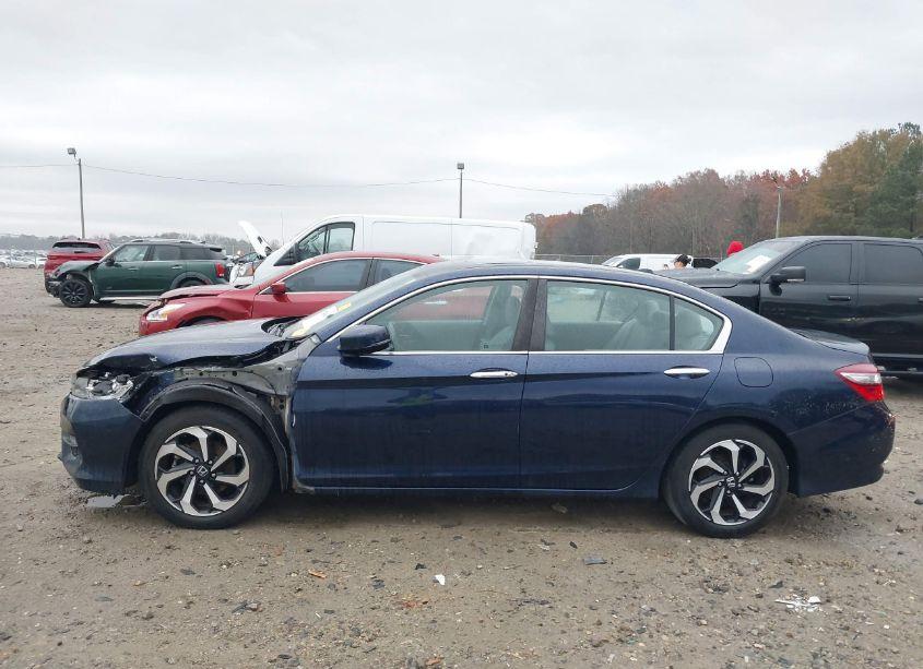 Photo 14 of 2017 Honda Accord EX-L (VIN 1HGCR2F81HA090052)