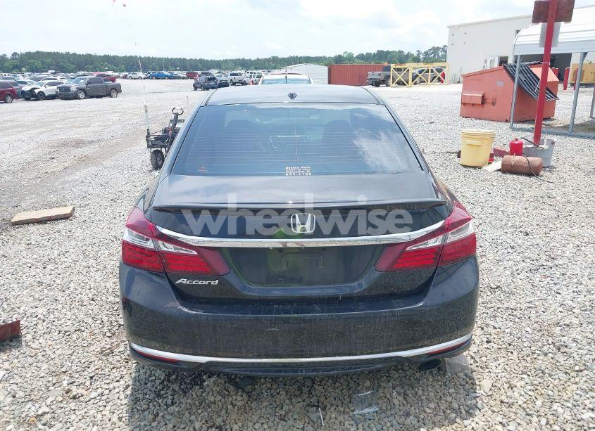 Photo 16 of 2017 Honda Accord EX-L (VIN 1HGCR2F81HA096126)