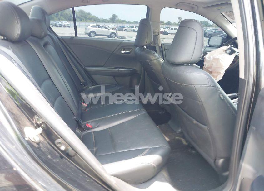 Photo 8 of 2017 Honda Accord EX-L (VIN 1HGCR2F81HA096126)