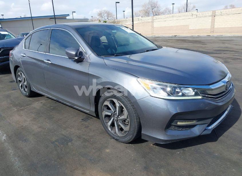 2017 Honda Accord EX-L (VIN 1HGCR2F81HA119811) main photo