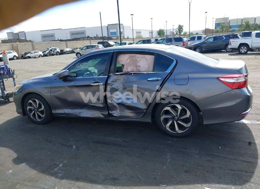 Photo 14 of 2017 Honda Accord EX-L (VIN 1HGCR2F81HA119811)