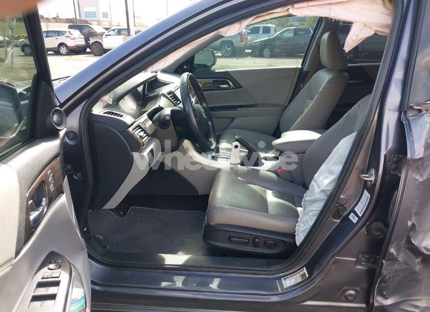 Photo 5 of 2017 Honda Accord EX-L (VIN 1HGCR2F81HA119811)