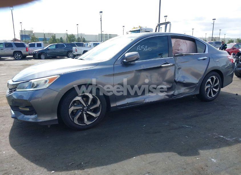 Photo 6 of 2017 Honda Accord EX-L (VIN 1HGCR2F81HA119811)