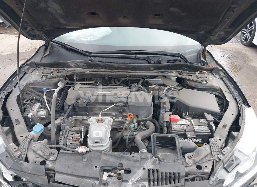 Photo 10 of 2017 Honda Accord EX-L (VIN 1HGCR2F81HA150668)