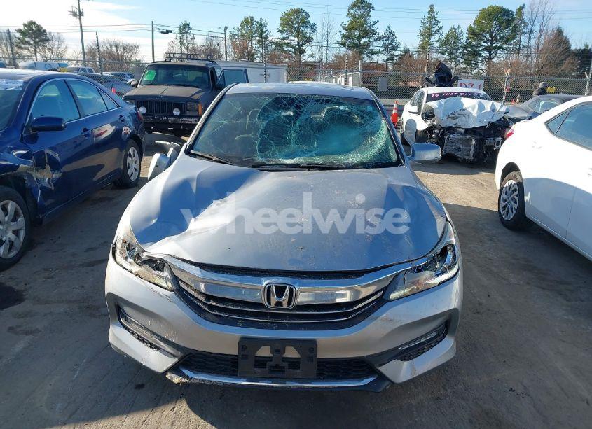 Photo 12 of 2017 Honda Accord EX-L (VIN 1HGCR2F81HA251662)