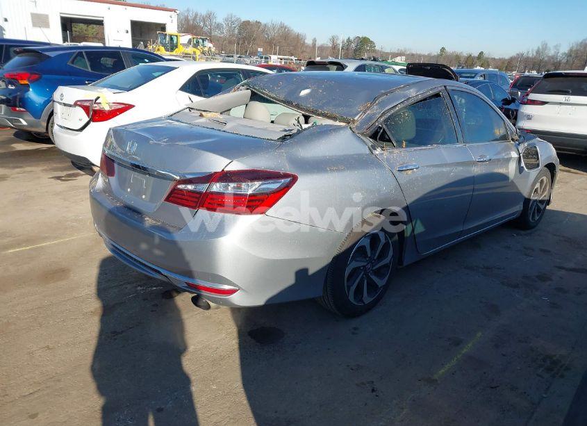 Photo 4 of 2017 Honda Accord EX-L (VIN 1HGCR2F81HA251662)