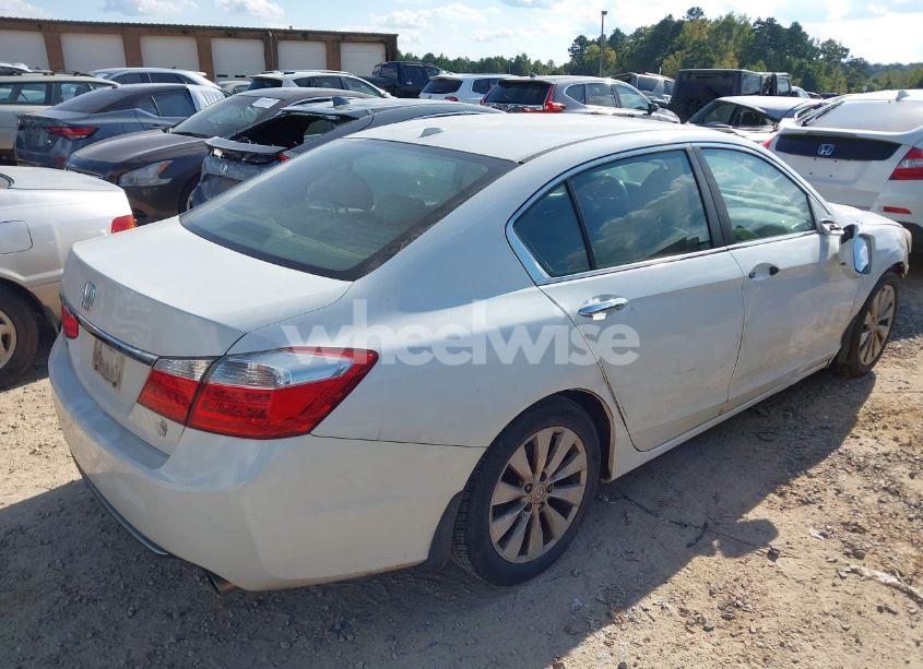 Photo 4 of 2013 Honda Accord EX-L (VIN 1HGCR2F82DA002376)