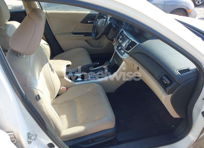 Photo 5 of 2013 Honda Accord EX-L (VIN 1HGCR2F82DA002376)