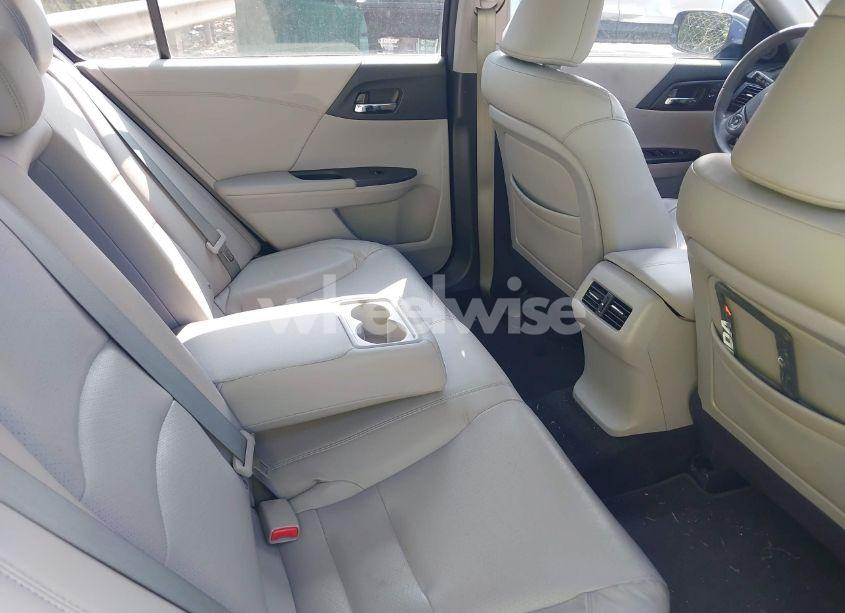 Photo 8 of 2013 Honda Accord EX-L (VIN 1HGCR2F82DA026256)