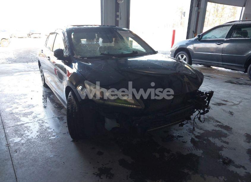 2013 Honda Accord EX-L (VIN 1HGCR2F82DA035443) main photo