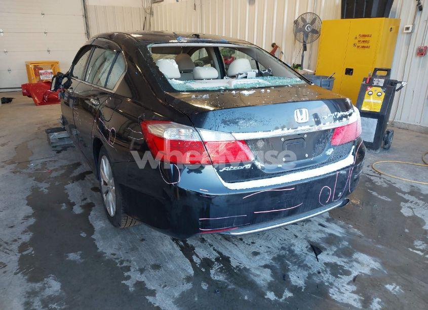 Photo 3 of 2013 Honda Accord EX-L (VIN 1HGCR2F82DA035443)