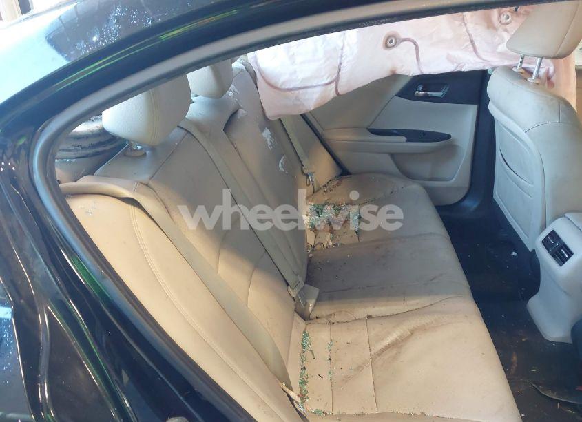 Photo 8 of 2013 Honda Accord EX-L (VIN 1HGCR2F82DA035443)