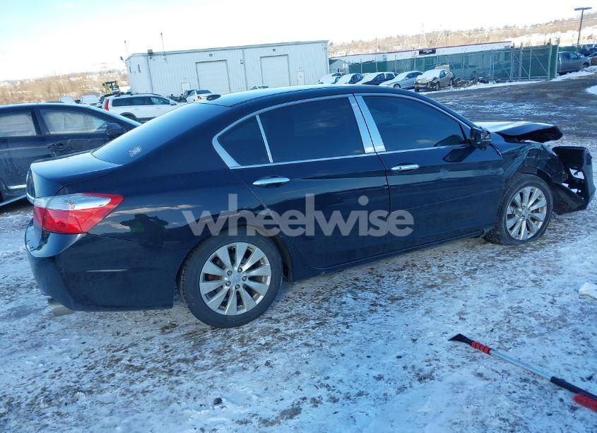 Photo 4 of 2013 Honda Accord EX-L (VIN 1HGCR2F82DA054171)
