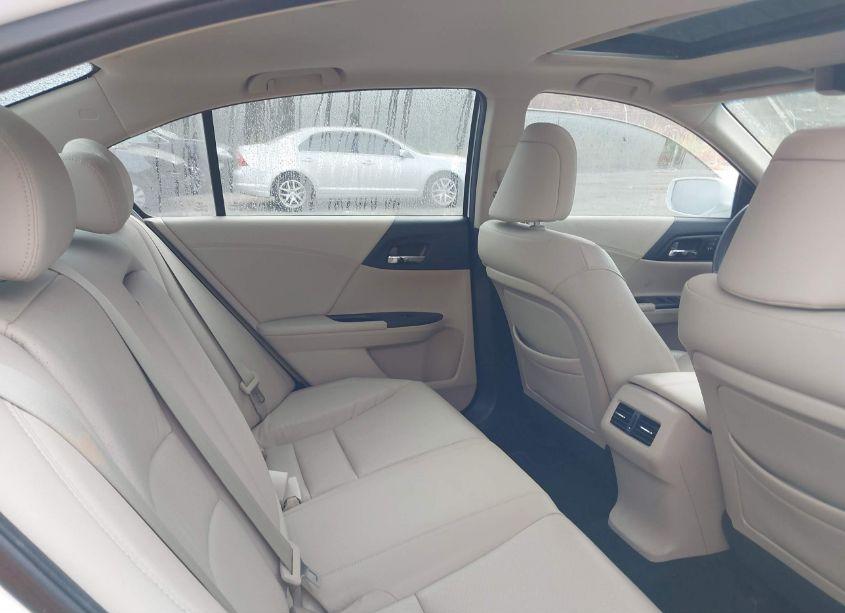 Photo 8 of 2013 Honda Accord EX-L (VIN 1HGCR2F82DA087476)