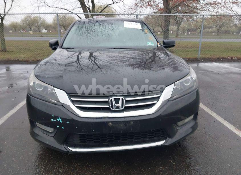 Photo 12 of 2013 Honda Accord EX-L (VIN 1HGCR2F82DA138149)