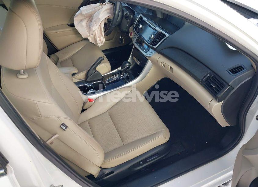 Photo 5 of 2013 Honda Accord EX-L (VIN 1HGCR2F82DA176352)