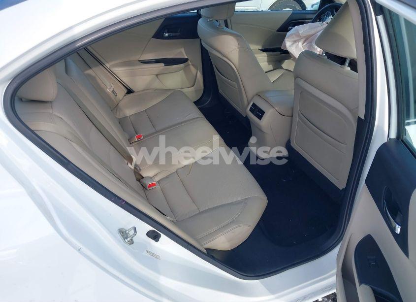 Photo 8 of 2013 Honda Accord EX-L (VIN 1HGCR2F82DA176352)