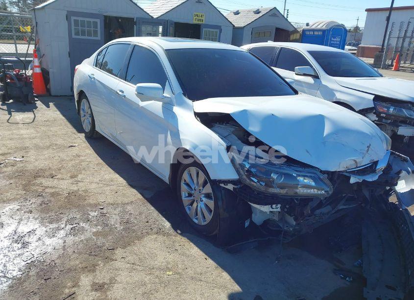 2013 Honda Accord EX-L (VIN 1HGCR2F82DA221208) main photo