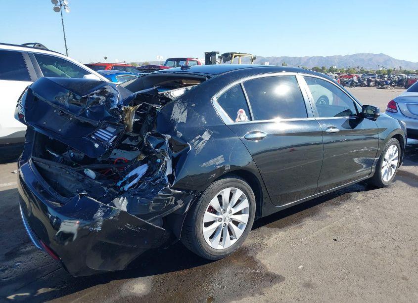 Photo 4 of 2013 Honda Accord EX-L (VIN 1HGCR2F82DA239482)