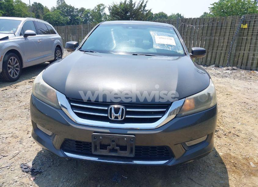 Photo 6 of 2013 Honda Accord EX-L (VIN 1HGCR2F82DA259487)