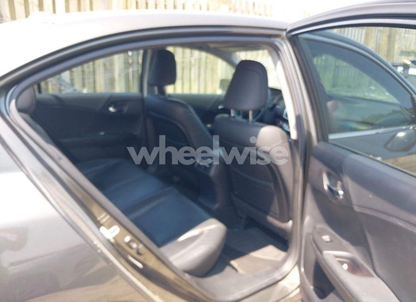 Photo 8 of 2013 Honda Accord EX-L (VIN 1HGCR2F82DA259487)