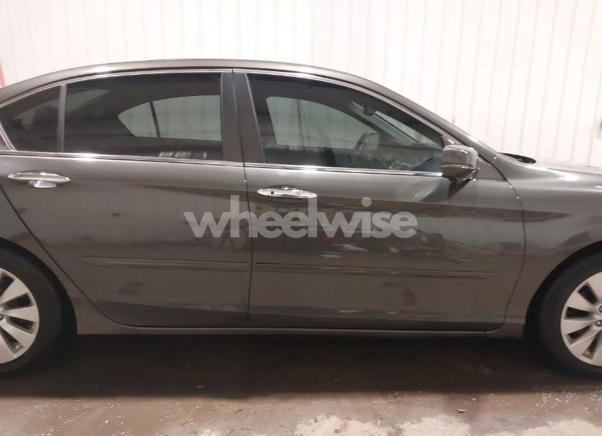Photo 13 of 2014 Honda Accord EX-L (VIN 1HGCR2F82EA022225)