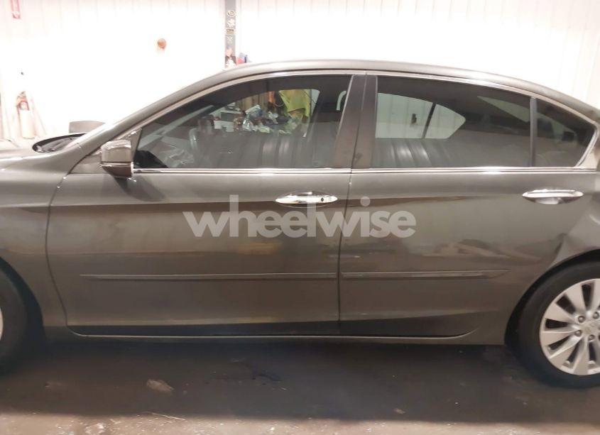 Photo 14 of 2014 Honda Accord EX-L (VIN 1HGCR2F82EA022225)