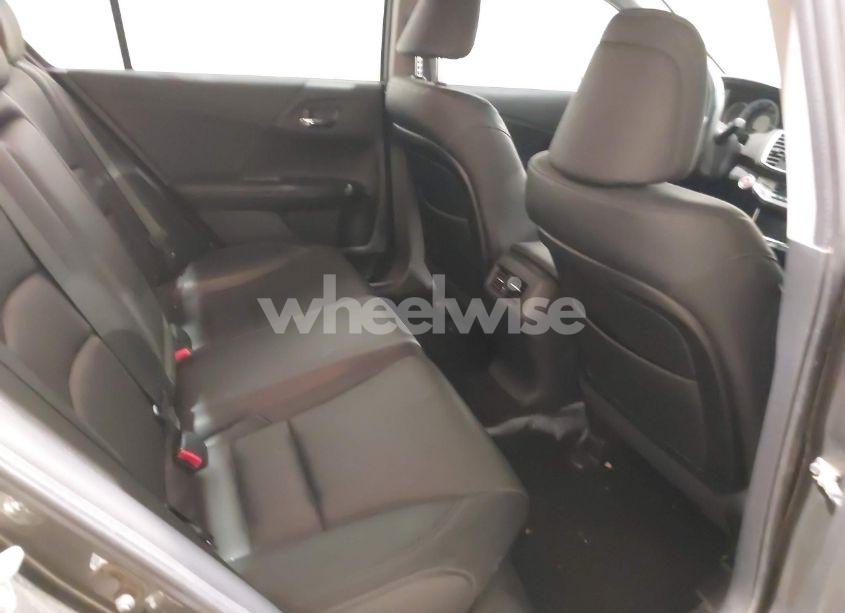 Photo 8 of 2014 Honda Accord EX-L (VIN 1HGCR2F82EA022225)