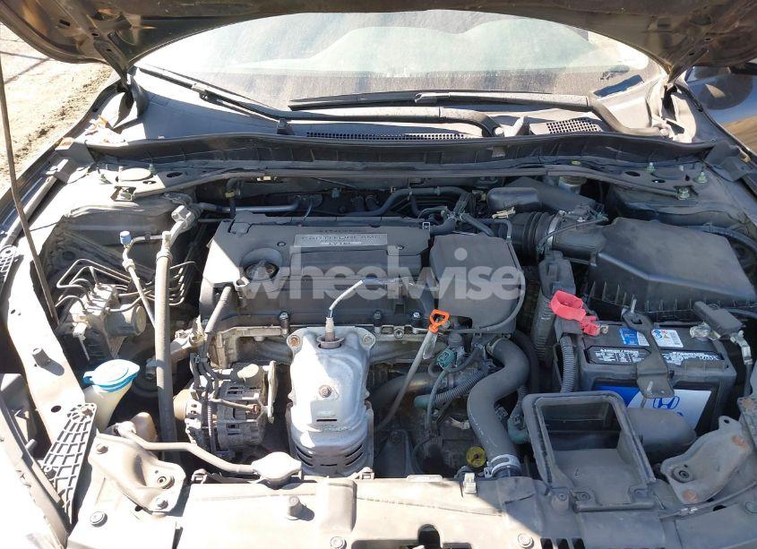 Photo 10 of 2014 Honda Accord EX-L (VIN 1HGCR2F82EA095952)