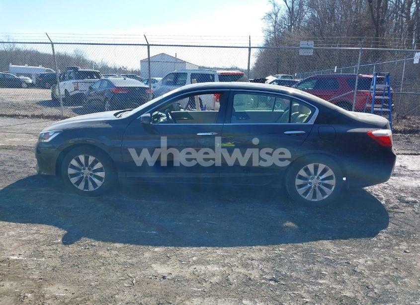 Photo 14 of 2014 Honda Accord EX-L (VIN 1HGCR2F82EA095952)