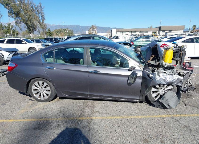 Photo 13 of 2014 Honda Accord EX-L (VIN 1HGCR2F82EA101426)