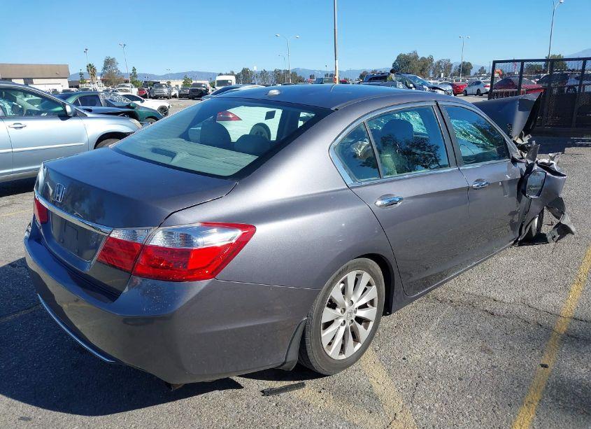 Photo 4 of 2014 Honda Accord EX-L (VIN 1HGCR2F82EA101426)