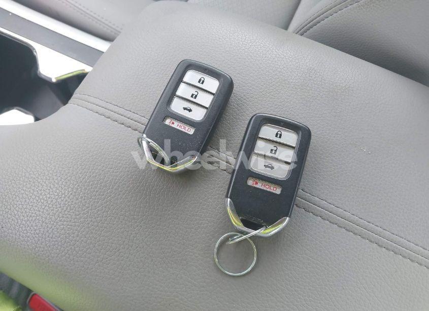 Photo 11 of 2014 Honda Accord EX-L (VIN 1HGCR2F82EA133938)