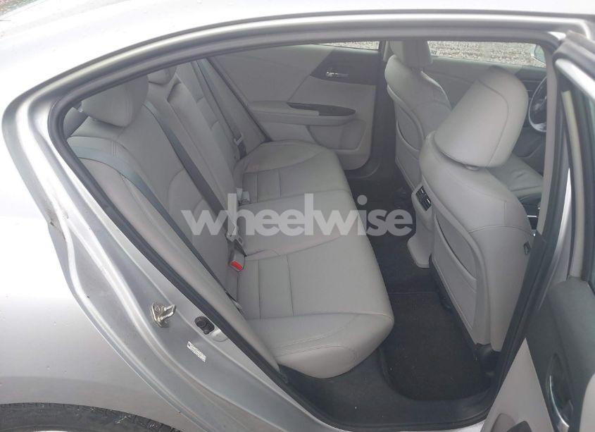 Photo 8 of 2014 Honda Accord EX-L (VIN 1HGCR2F82EA133938)