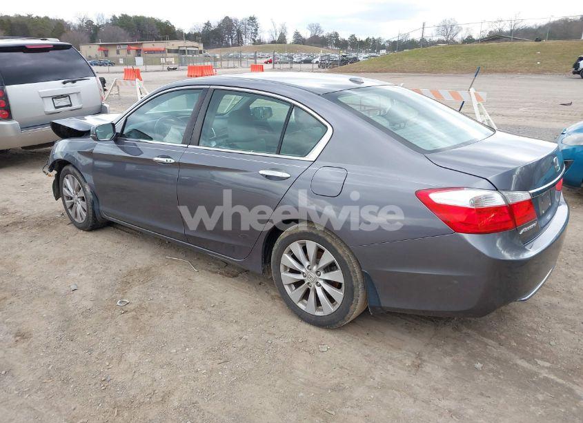 Photo 3 of 2014 Honda Accord EX-L (VIN 1HGCR2F82EA180077)